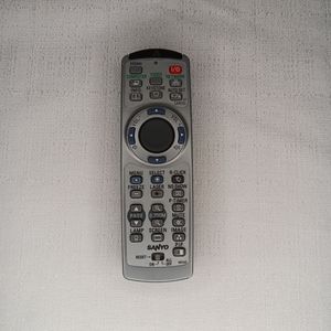 Sanyo Remote w/laser pointer